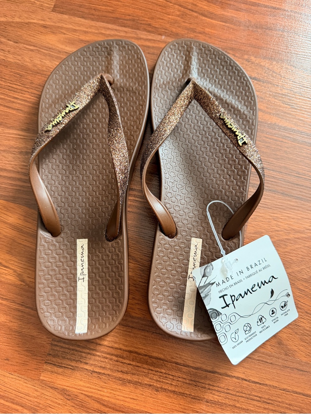 Ipanema Women's Brown Glitter Strap Sandals
